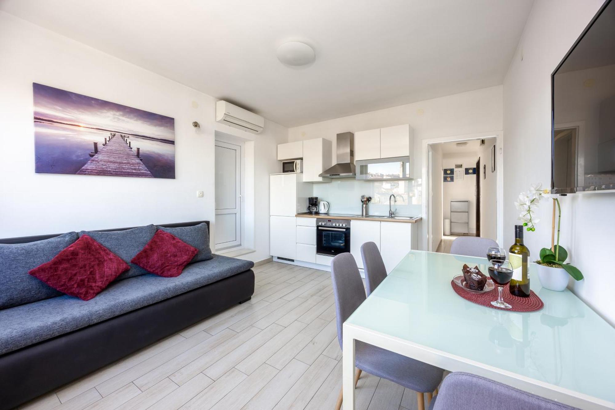 Ancora Center Apartment Пула Екстериор снимка